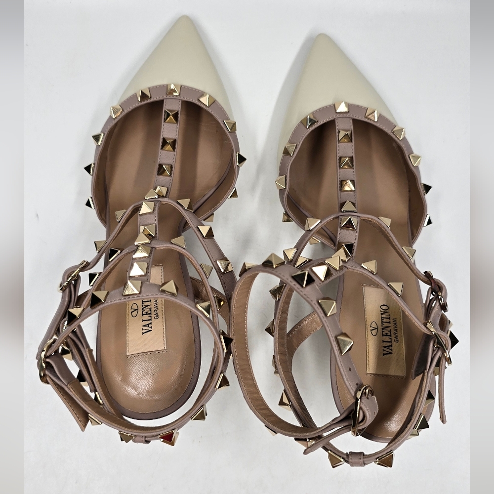 Valentino Rockstud Pumps - 38 - Picture 12 of 16
